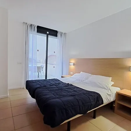2-bedroom In Center Appartement Lloret de Mar